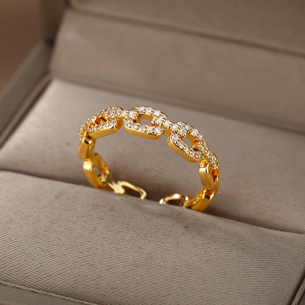 Zircon Chain Ring