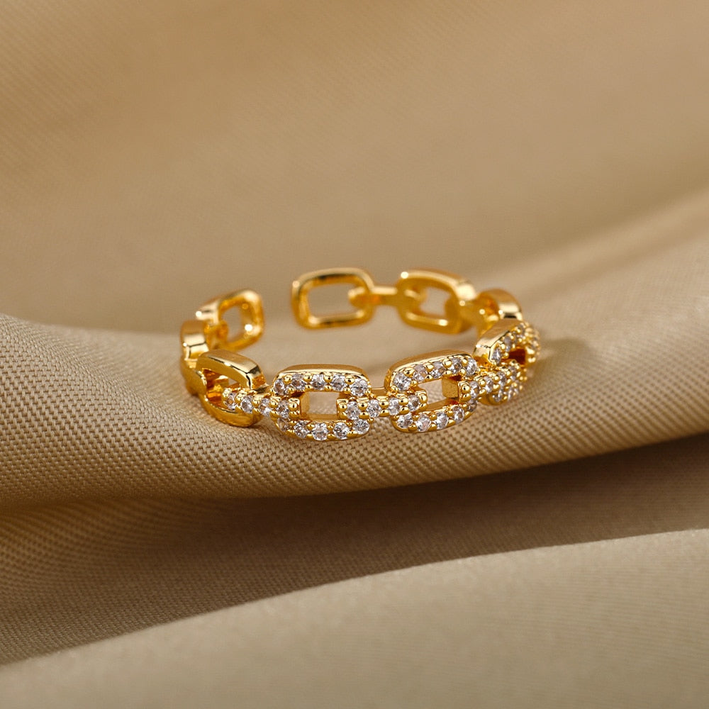 Zircon Chain Ring