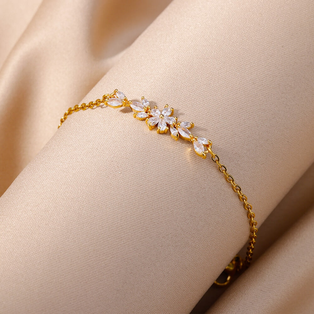 Zircon Flower Bracelet